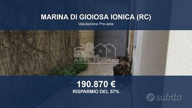 Immobile in asta di 296 m² con più di 5 locali a M