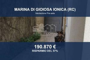 Immobile in asta di 296 m² con più di 5 locali a M