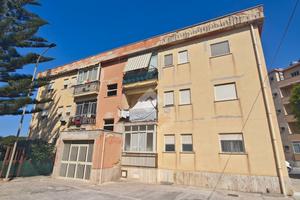 3 LOCALI A ERICE