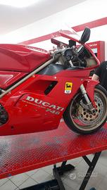 DUCATI 748S