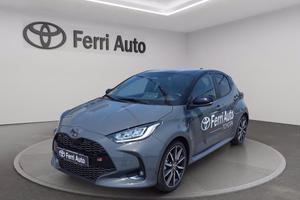 TOYOTA Yaris 1.5h 130 gr sport