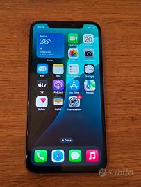 Apple iPhone XS Silver