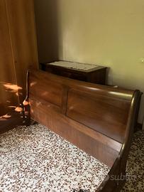 Letto in noce