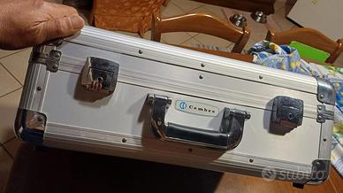 Valigia professionale rigida porta attrezzi.