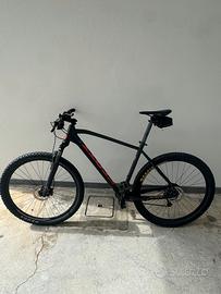 Bicicletta mountain bike Scott