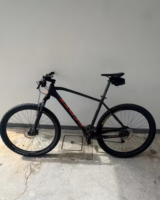 Bicicletta mountain bike Scott