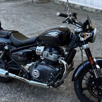 Royal Enfield Super Meteor - 2023