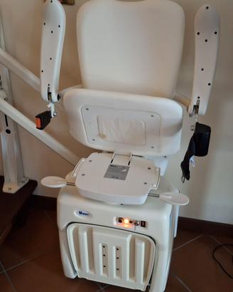 poltroncina VIMEC usata pochissima