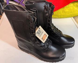 Stivali Vibram con lacci e chiusura a zip Tg. 45