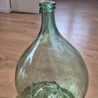 Ampolla d’epoca in vetro soffiato – eleganza senza