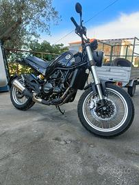 Benelli Leoncino Trail 500