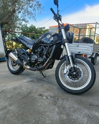 Benelli Leoncino Trail 500