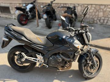 Suzuki GSR 600 - 2009