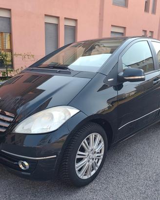 Mercedes-benz A 160 Elegance cambio automatico ben