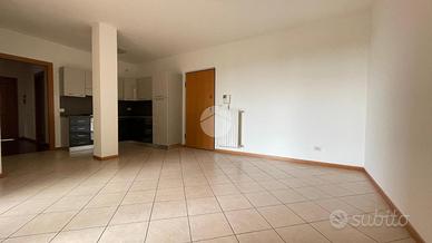 3 LOCALI A RODENGO SAIANO