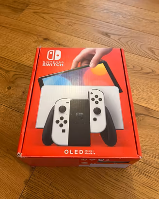 Nintendo switch modello oled