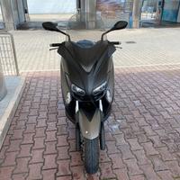 Yamaha Xmax 250 anno 2015
