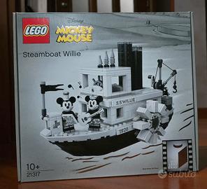 Steamboat Willie (LEGO 21317)