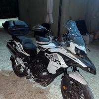 benelli trk 502x