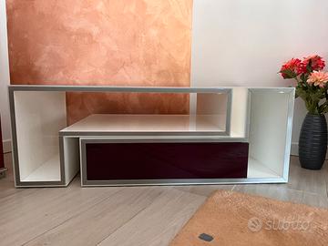 Mobile modulabile con cassetto