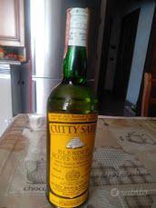 CUTTY SARK BLENDED SCOTS WHISKY 100% SCOTCH WHISKY