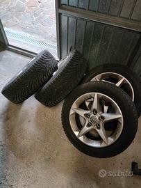 Cerchi Opel con pneumatici invernali  205/55R16