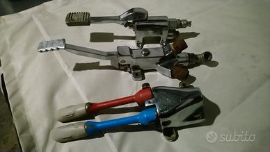 Pedala per lavelli industriali