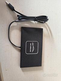 Caricabatterie cellulare wireless per auto