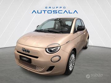 FIAT 500 Berlina Hybrid Pop