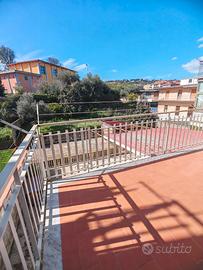 5 vani con garage Aci S. Filippo