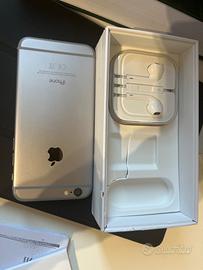 Iphone 6 con custodia e cuffiette nuove