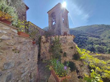 Rustico / Casale di 190 m² con 5 locali a Ferentil