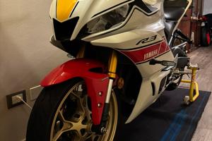 Yamaha r3