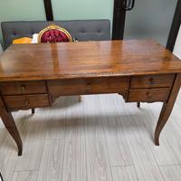 scrivania arte povera