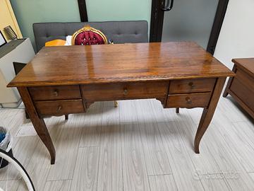 scrivania arte povera