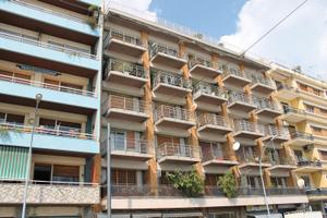 Viale della Libertà - 2 locali con ampia veranda