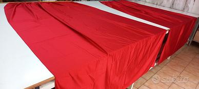 coppia tende in raso rosso lucido