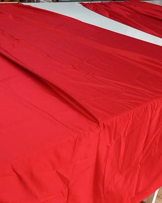 coppia tende in raso rosso lucido