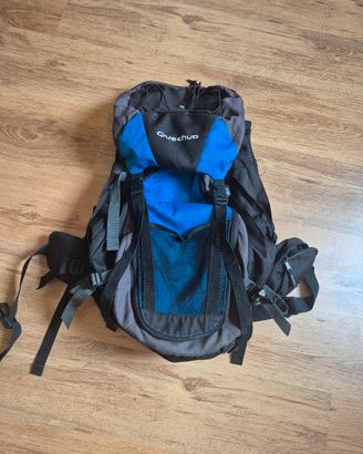 zaino trekking Quechua Forclaz 60