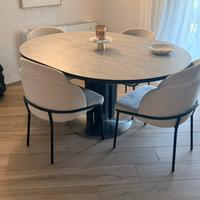 Tavolo allungabile piu sedie 4