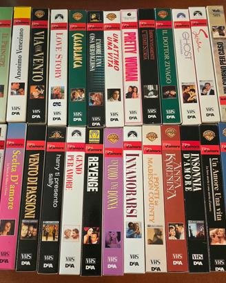 26 Vhs collana DeA Film d'amore + riviste
