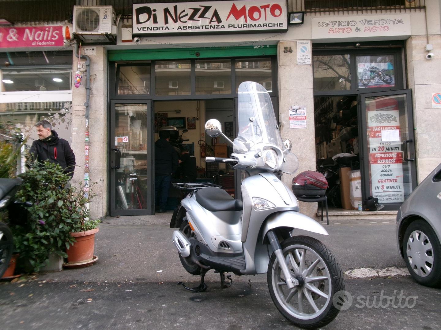 PIAGGIO LIBERTY 125 ABS PARABREZZA - Urbana Moto Roma