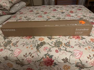 Soundbar Samsung HW-B400F