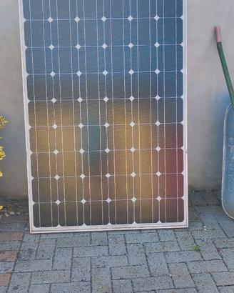 3 pannelli fotovoltaici