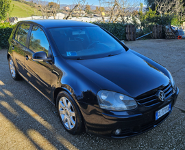 Golf 5 2.0 tdi 16 v 140 cv 6 marce