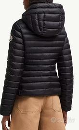 Piumino da donna leggero Moncler