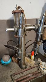 Riempitrice Pneumatica Vintage per Bottiglie - Des