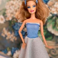 Abito per Barbie realizzato a mano