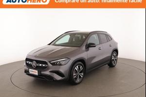 MERCEDES-BENZ GLA 180 EA13009