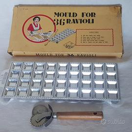 STAMPO RAVIOLI 36 originale vintage "PIO"+ rotella
